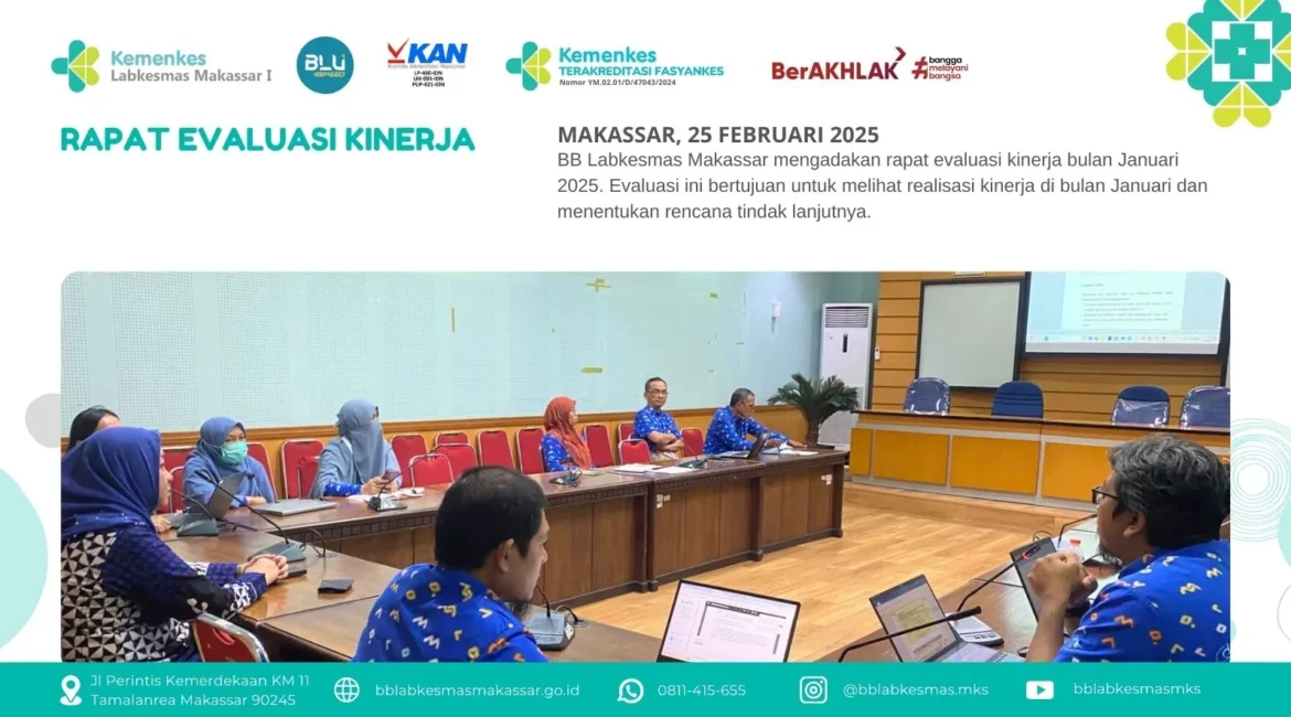 Rapat evaluasi kinerja bulanan